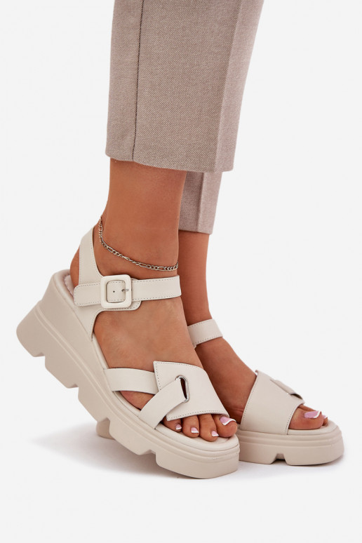 Sandálias femininas Feminino Em uma cunha Artiker 54C1624 bege