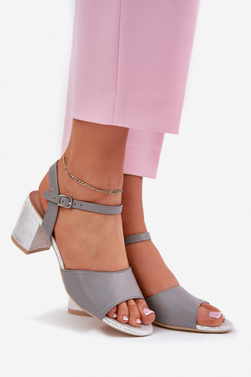 Sandálias femininas de salto alto Vinceza 20275 cor cinza Sandálias femininas de salto alto Vinceza 20275 cor cinza