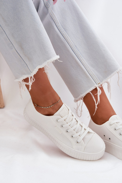 Sapatos de lazer com uma plataforma Big Star RR274776 cor branca  Sapatos de lazer com uma plataforma Big Star RR274776 cor branca