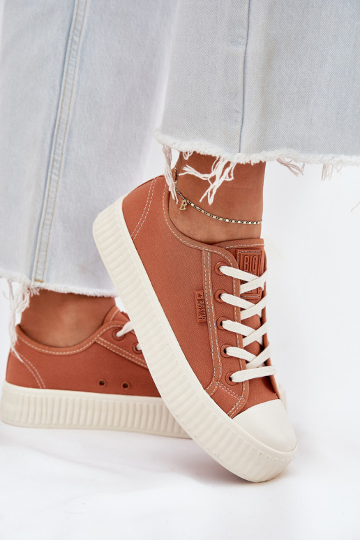 Sapatos de lazer com uma plataforma Big Star RR274778 cor laranja  Sapatos de lazer com uma plataforma Big Star RR274778 cor laranja