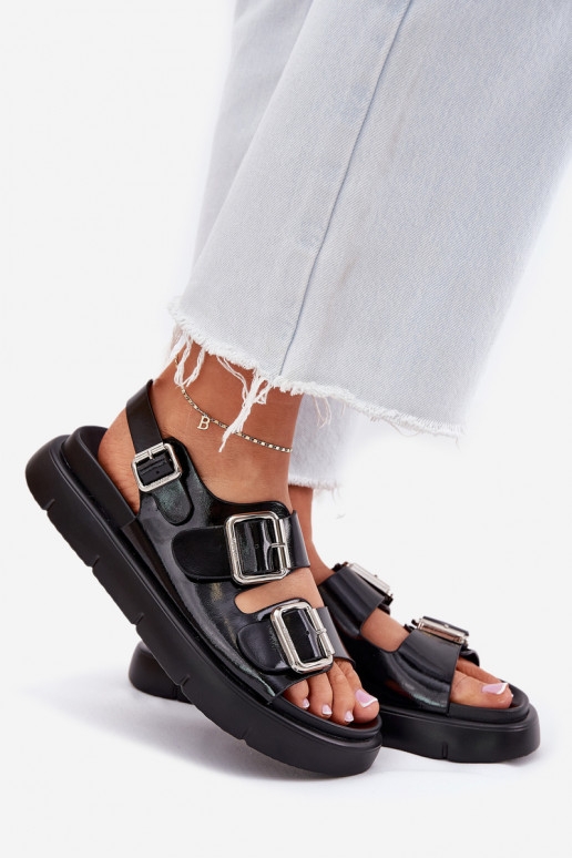 Pele Sandálias lacadas para mulheres com fivelas Big Star RR274662 cor preta