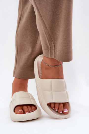 Chinelos leves Chinelos femininos LEE MAYA SLIDER EMOMEN LOEM 50251016 bege