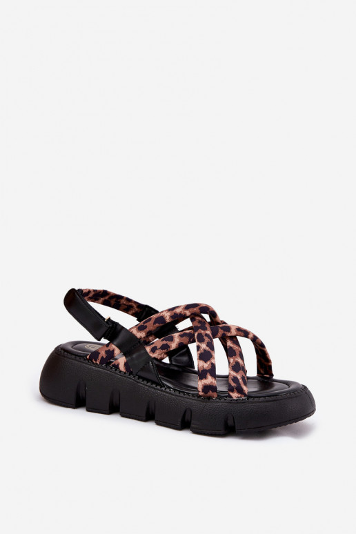 Sandálias femininas com uma plataforma com listras com padrões de pele de leopardo Filamira