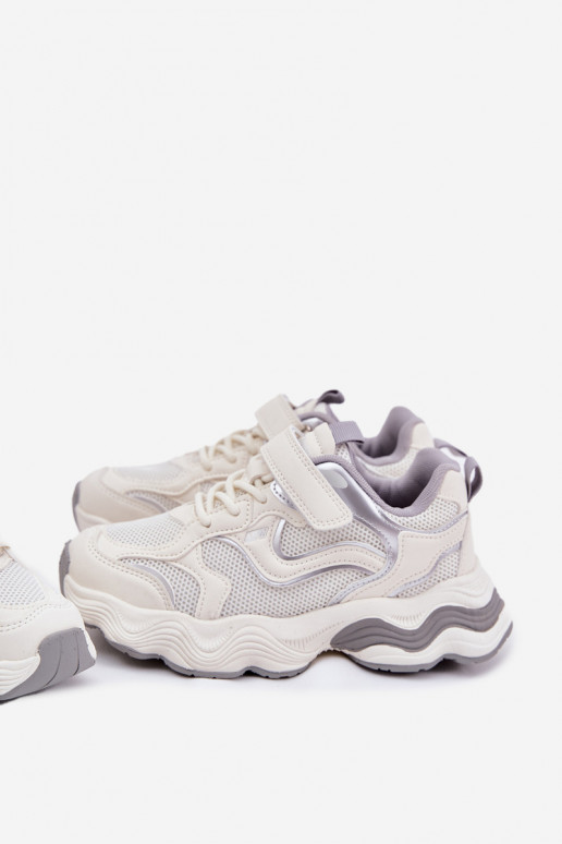 À modalo de tênis Infantil Em uma sola grossa cor branca Lianees À modalo de tênis Infantil Em uma sola grossa cor branca Lianees