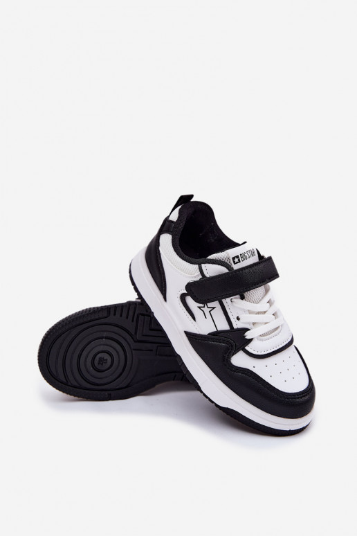 À modalo de tênis Infantil Big Star RR374052 Branco-cor preta  À modalo de tênis Infantil Big Star RR374052 Branco-cor preta