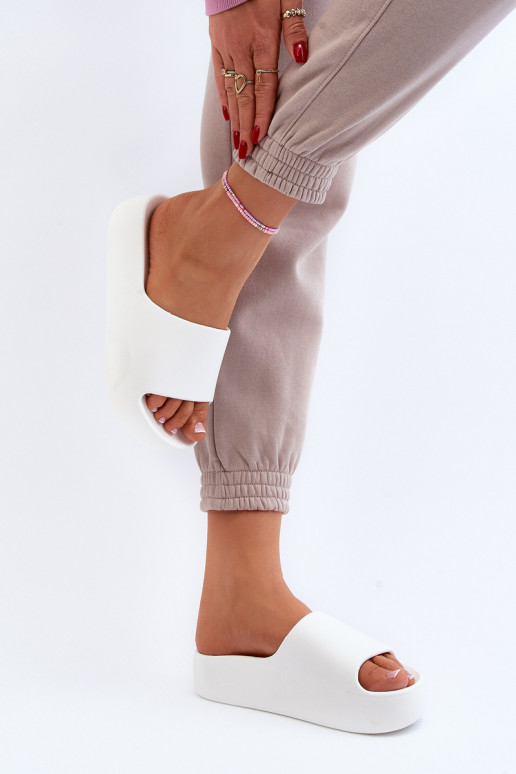 Feminino Chinelos Em uma sola grossa cor branca Oreithano