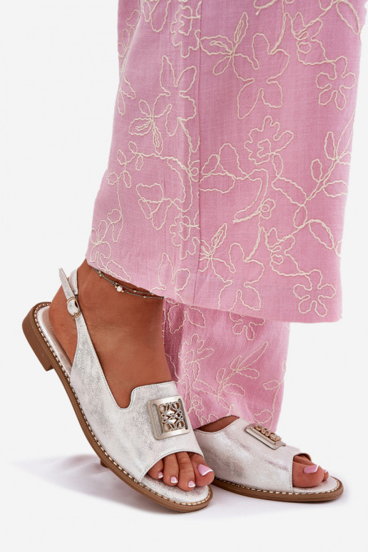 Estilo elegante Sandálias femininas com salto largo com enfeites S.Barski KV51-082 cor prata Estilo elegante Sandálias femininas com salto largo com enfeites S.Barski KV51-082 cor prata