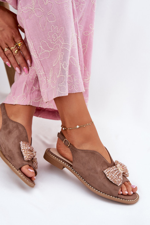 Sandálias femininas com fitas com salto largo S.Barski KV51-014 bege Sandálias femininas com fitas com salto largo S.Barski KV51-014 bege