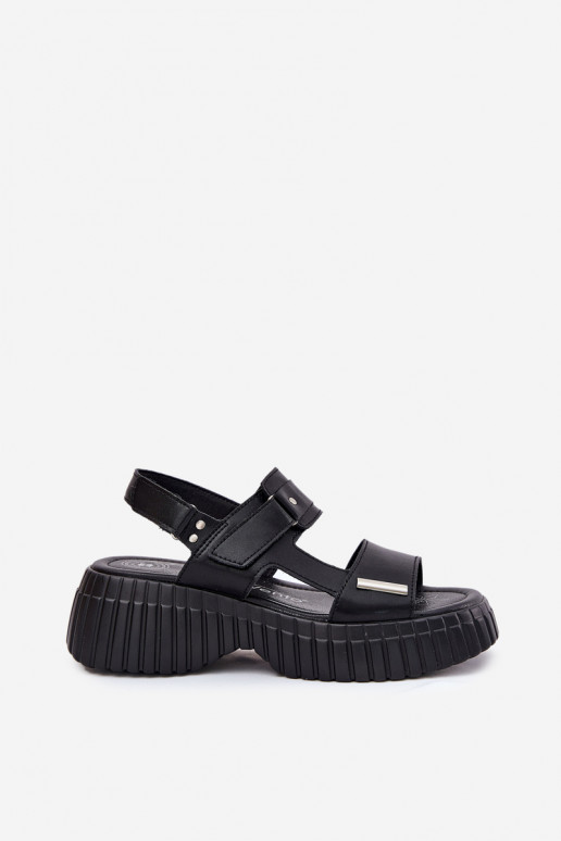 Sandálias femininas Feminino com uma plataforma cor preta Mertella
