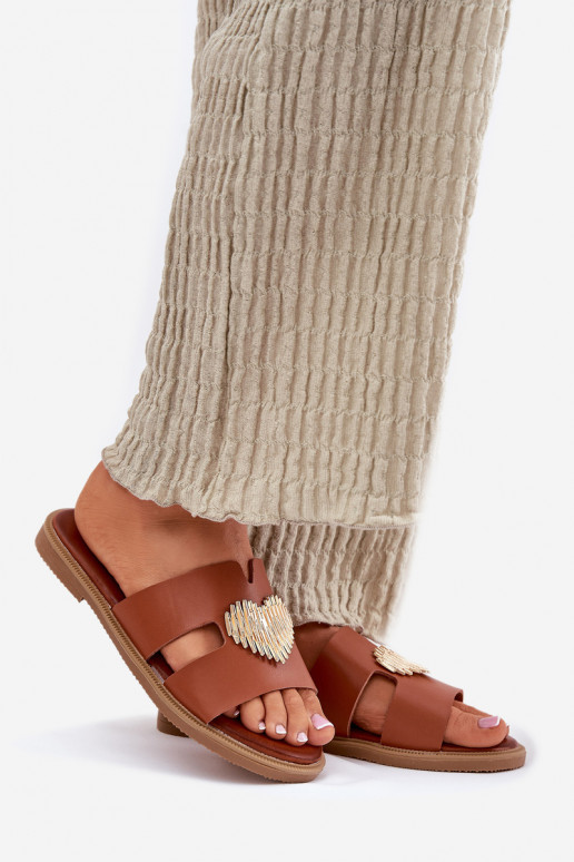 Chinelos femininos com salto largo com detalhes dourados cor marrom Karinma