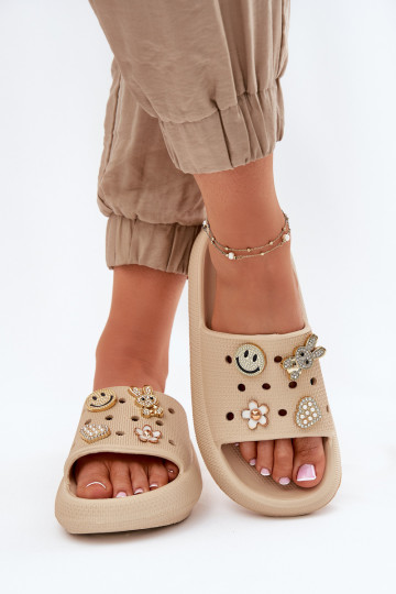 Chinelos femininos Chinelos leves Z Przypinkami Vinceza 76055 bege 2