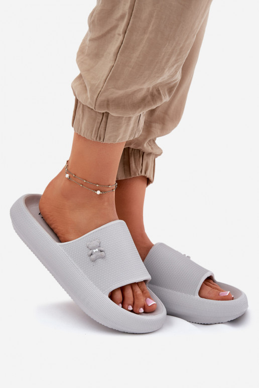 Chinelos leves Chinelos femininos com uma plataforma Com Urso Vinceza 75210 cor cinza