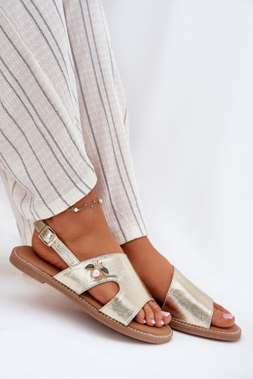 Sandálias rasteiras para mulheres Com decorações Detalem Vinceza 17378 cor dourada