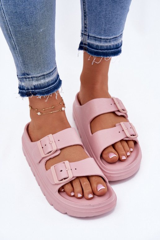 Chinelos femininos com espuma com uma plataforma cor rosa Melorea Chinelos femininos com espuma com uma plataforma cor rosa Melorea