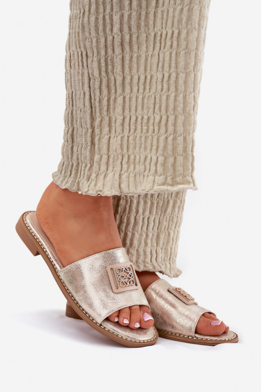 Chinelos rasos femininos com enfeites S.Barski KV51-089 cor dourada