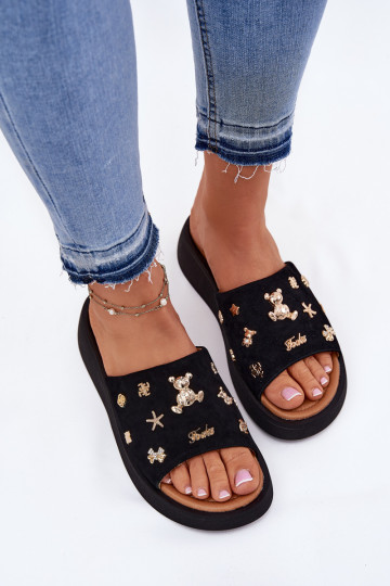 Chinelos femininos de camurça Z Przypinkami Vinceza 66741 cor preta