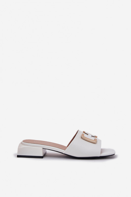 Estilo elegante Chinelos femininos Klocke Ze cor douradam Detalem Vinceza 62229 cor branca