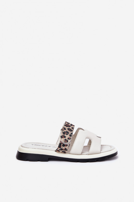Chinelos de couro Feminino Z com fecho adesivoem com padrões de pele de leopardo Vinceza 66769 cor de marfim