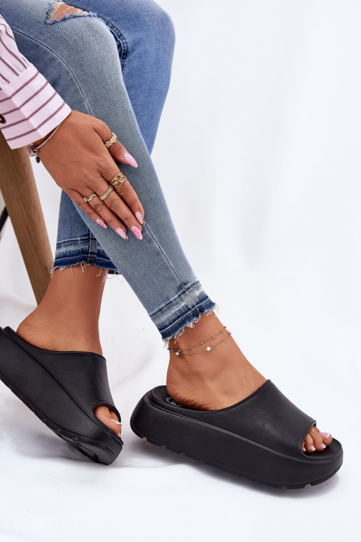 Chinelos leves Chinelos femininos com uma plataforma cor preta Xalvania