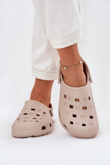 Chinelos femininos Chinelos leves LEMIGO 806 bege