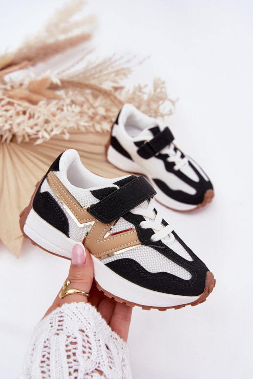 À modalo de tênis Infantil com fixadores adesivos Branco-cor preta Tezzu À modalo de tênis Infantil com fixadores adesivos Branco-cor preta Tezzu