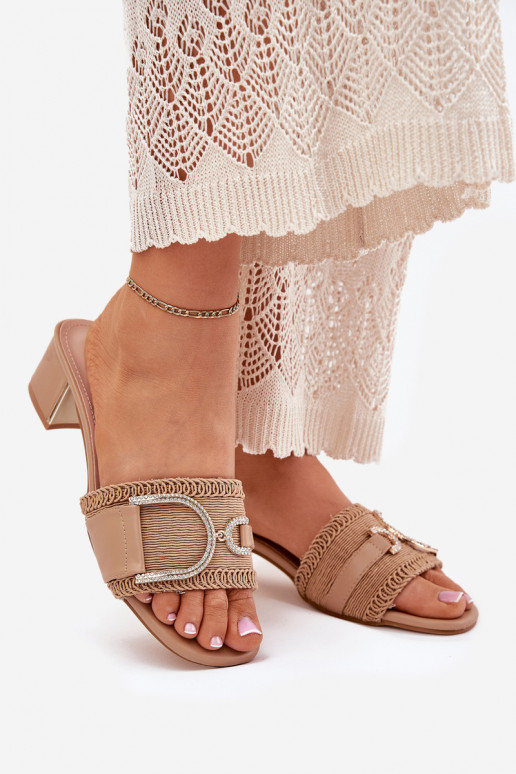 Feminino Chinelos com salto Com decorações Detalem bege Julinemi