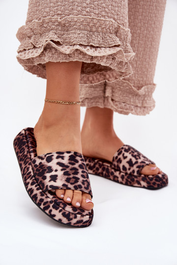 Chinelos femininos com plataforma Dovasse com estampa de leopardo