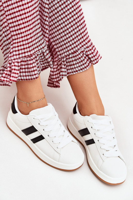 tênis À modalo de tênis Feminino de couro ecológico cor branca Ravina tênis À modalo de tênis Feminino de couro ecológico cor branca Ravina