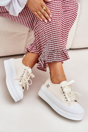 Sapatos de lazer com uma plataforma Com decorações Amarrandom bege Tivora