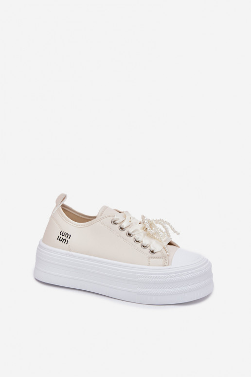 Sapatos de lazer com uma plataforma Com decorações Amarrandom bege Tivora