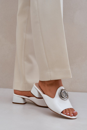 Chinelos femininos...