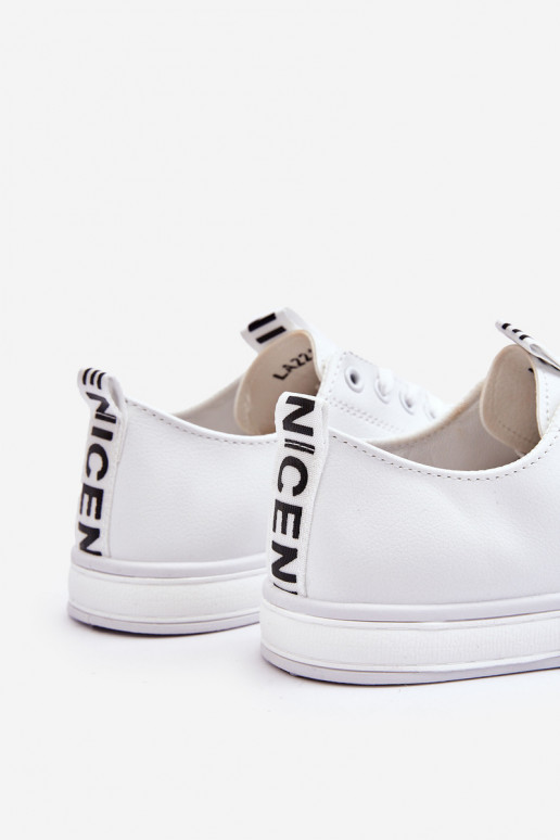 Tênis modelo clássico cor branca Ville