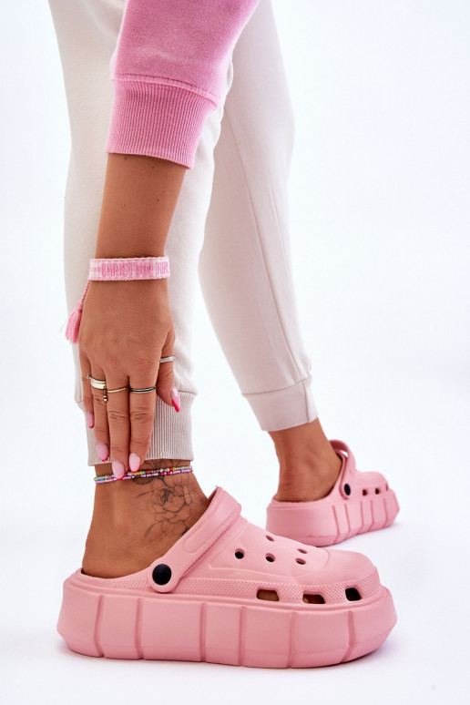 Chinelos tipo Crocs com plataforma elevada cor rosa Beckett