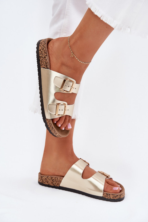 Chinelos femininos com fivelas de couro ecológico cor dourada Iskira Chinelos femininos com fivelas de couro ecológico cor dourada Iskira