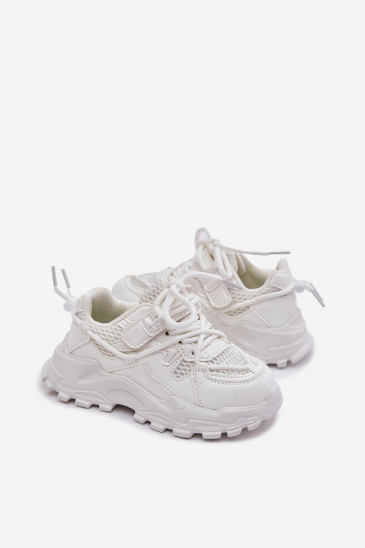 tênis À modalo de tênis Infantil cor branca Tilvianea tênis À modalo de tênis Infantil cor branca Tilvianea