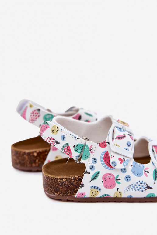 Sandálias infantis Com sola de cortiça com fivelas OParaoce cor branca Thessa Sandálias infantis Com sola de cortiça com fivelas OParaoce cor branca Thessa