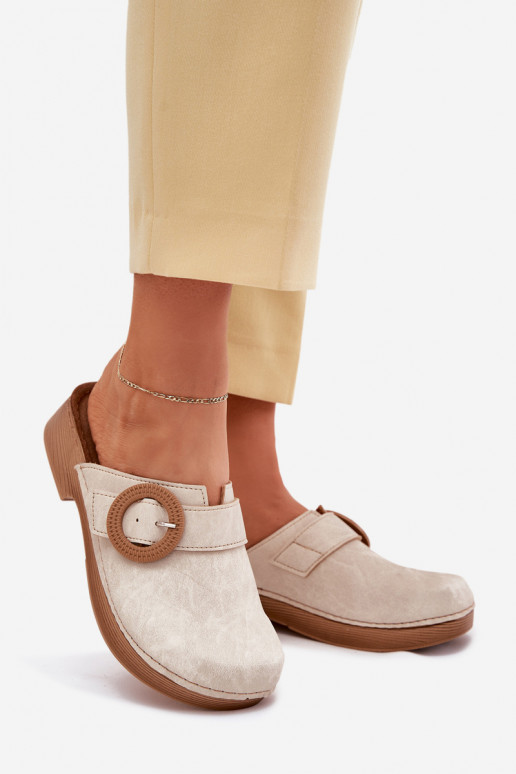 Chinelos Tamancos Feminino com fivelas Inblu TF000001 bege Chinelos Tamancos Feminino com fivelas Inblu TF000001 bege