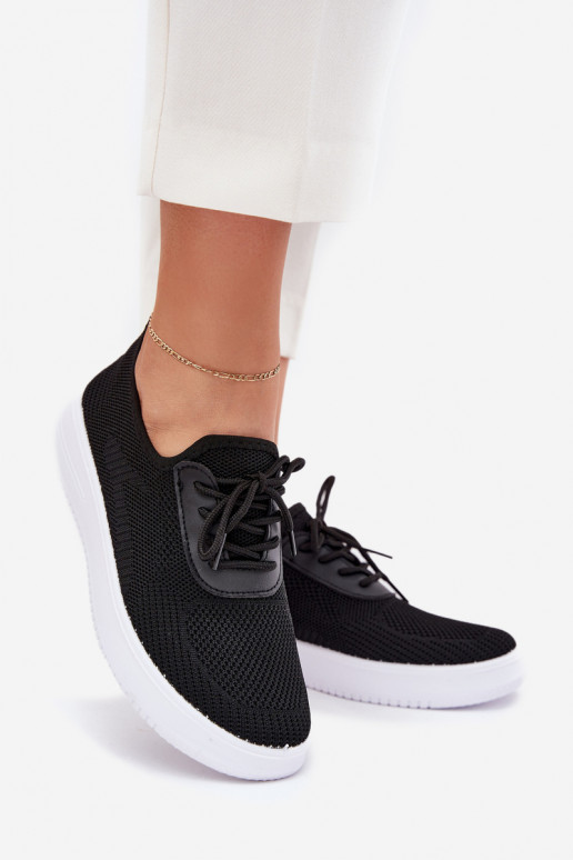 Um modelo atraente tênis com uma plataforma Feminino cor preta Kalyra  Um modelo atraente tênis com uma plataforma Feminino cor preta Kalyra