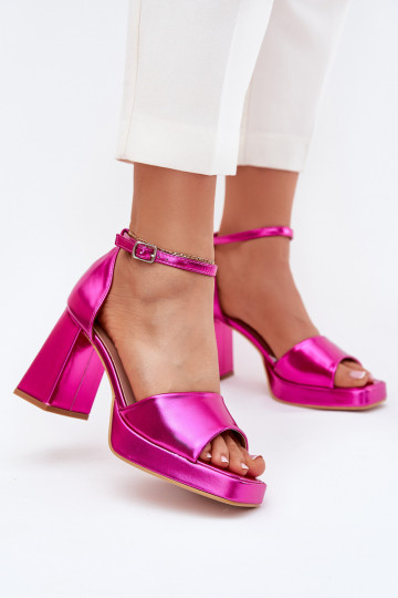 Sandálias lacadas para mulheres com salto cor rosa Tem que serrila 2