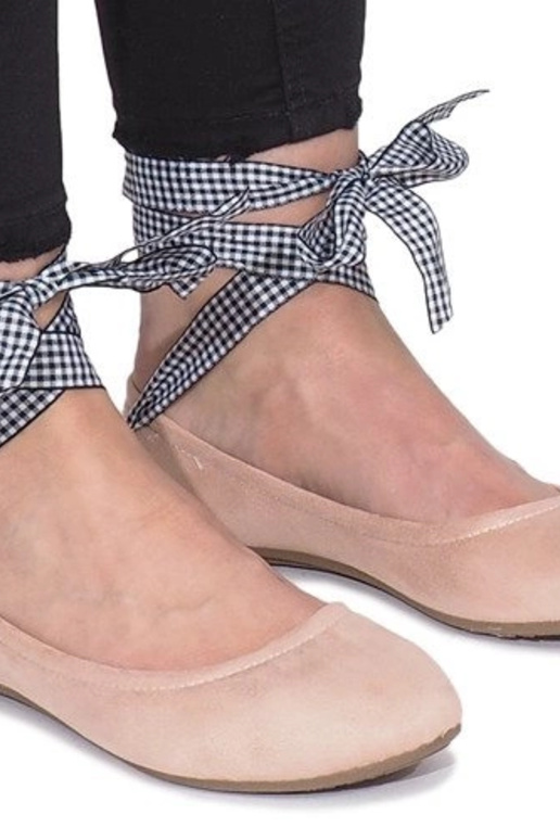 Sapatos pretos com pérolas, 588C-12A