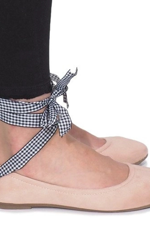 Sapatos pretos com pérolas, 588C-12A