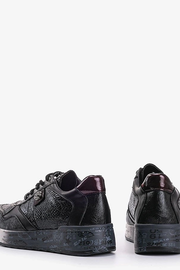 Tênis pretos, "Aubrie" 2