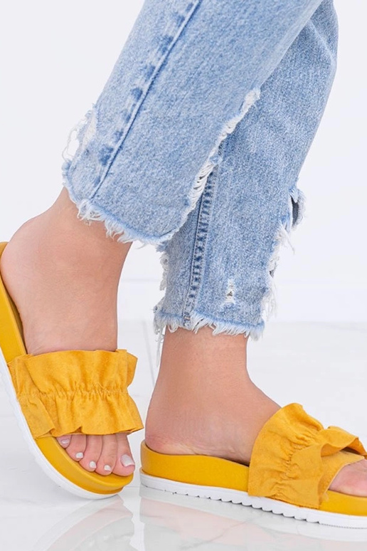 Sandalas mostarda com pregas, „Samanta"