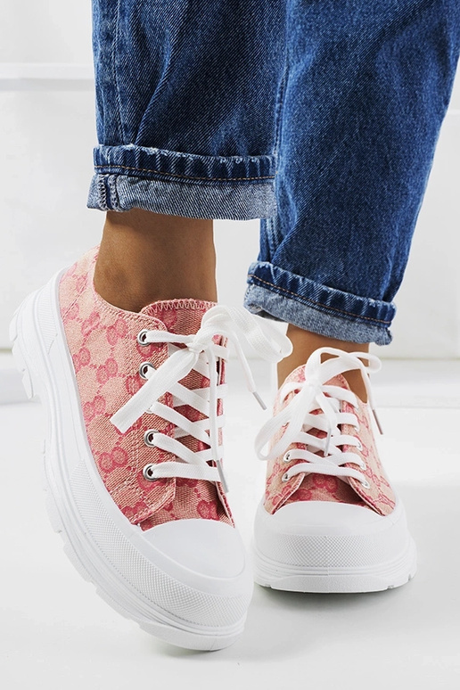 Sapatos rosa e areia, "Waters"