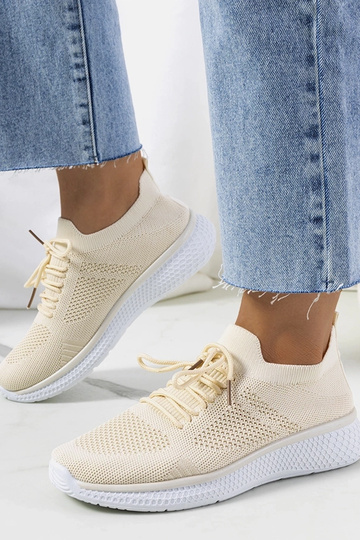 Tênis esportivos bege do... 2