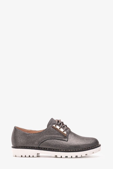 Sapatos infantis pretos brilhantes Runa