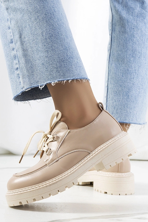 Botas de camurça femininas na cor... Botas de camurça femininas na cor...