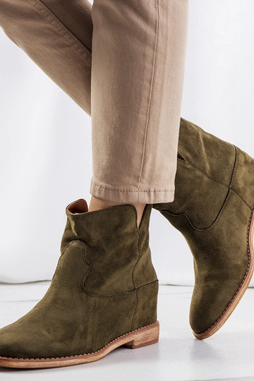 Botins verdes com cunha... 2