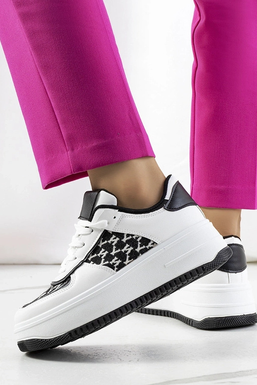 Tênis branco de solado alto Valpara