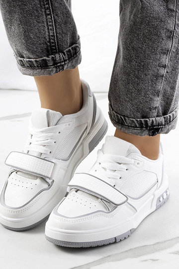 Tênis Kadie Feminino Cinza
